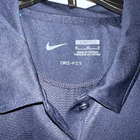 Nike women’s dri-fit polo, size M, NWT - Picture 4 of 4